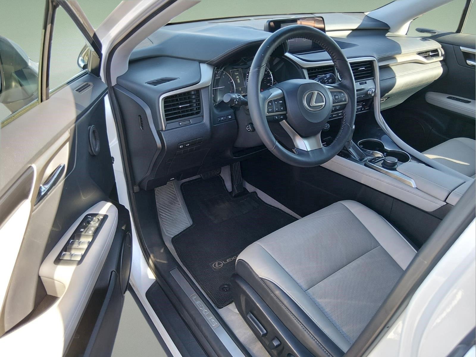 Used 2019 Eminent White Pearl Lexus RX 350 image 15
