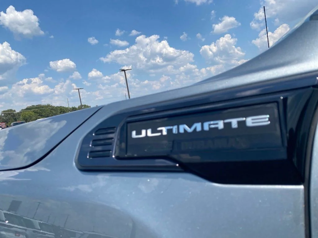 Used 2025 Sterling GMC Denali Ultimate image 39