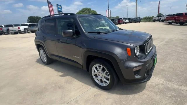 Used 2021 Jeep Renegade Latitude with VIN ZACNJCBBXMPN27625 for sale in Seguin, TX