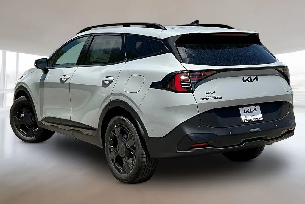 New 2026 Wolf Gray Kia X-Line image 3