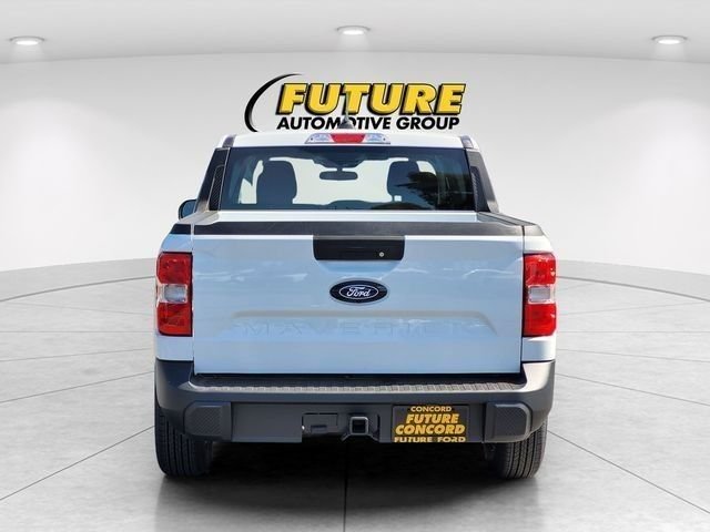 New 2026 Space White Metallic Ford XLT image 79