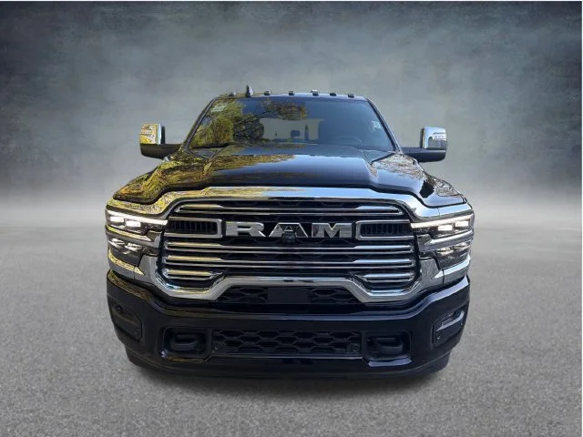 New 2027 Diamond Black Crystal Pearl-Coat Exterior Paint RAM Laramie image 2