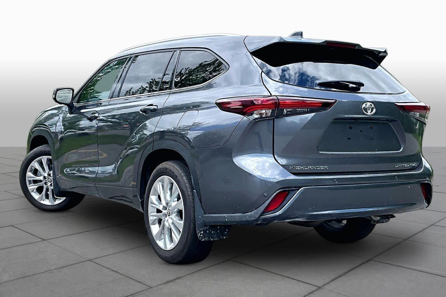 Used 2025 Magnetic Gray Metallic Toyota Limited image 12