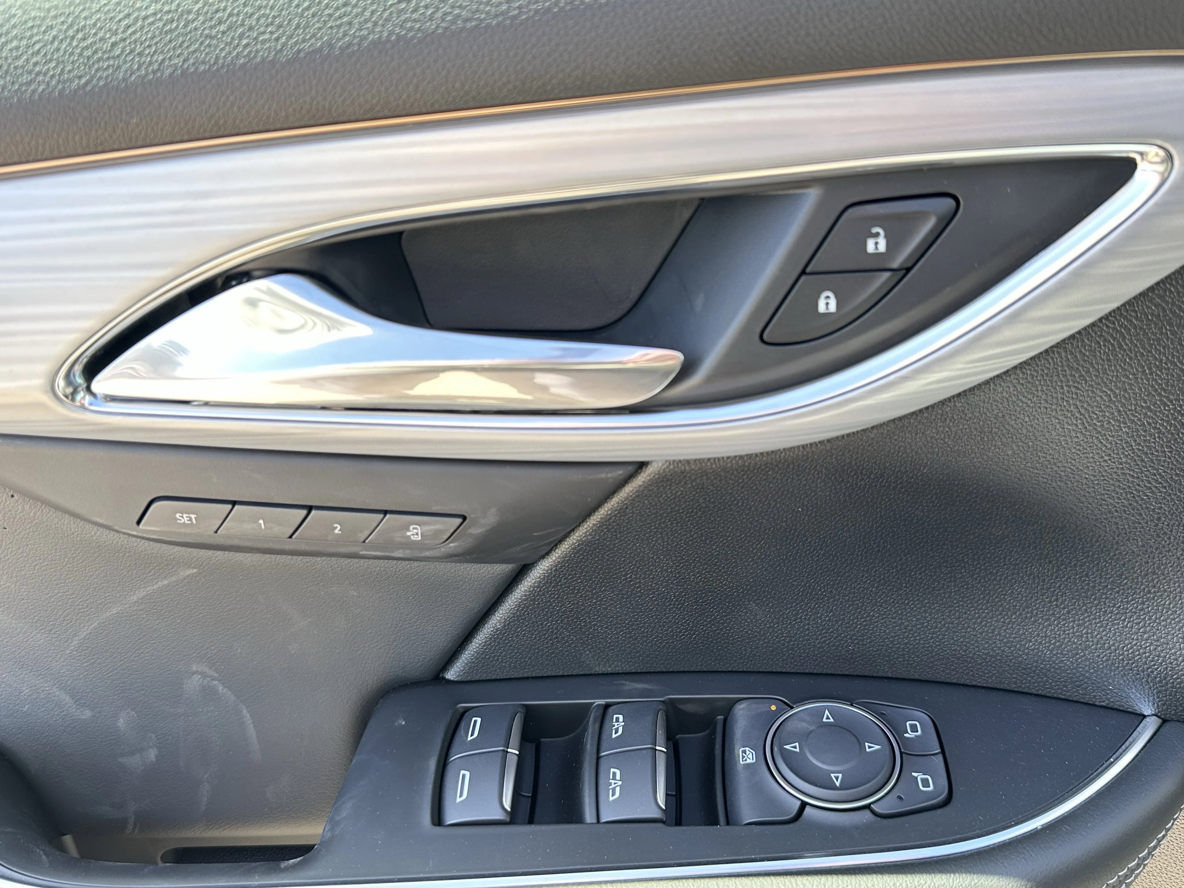 New 2026  Buick Avenir image 9