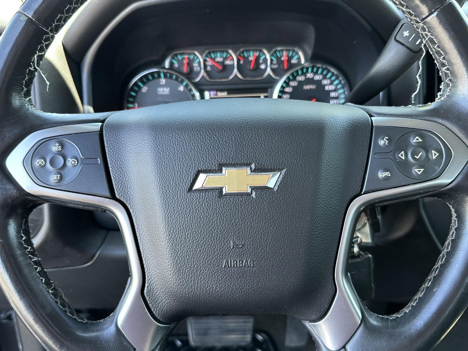 Certified Used 2015 TUNGSTEN METALLIC Chevrolet LT image 32