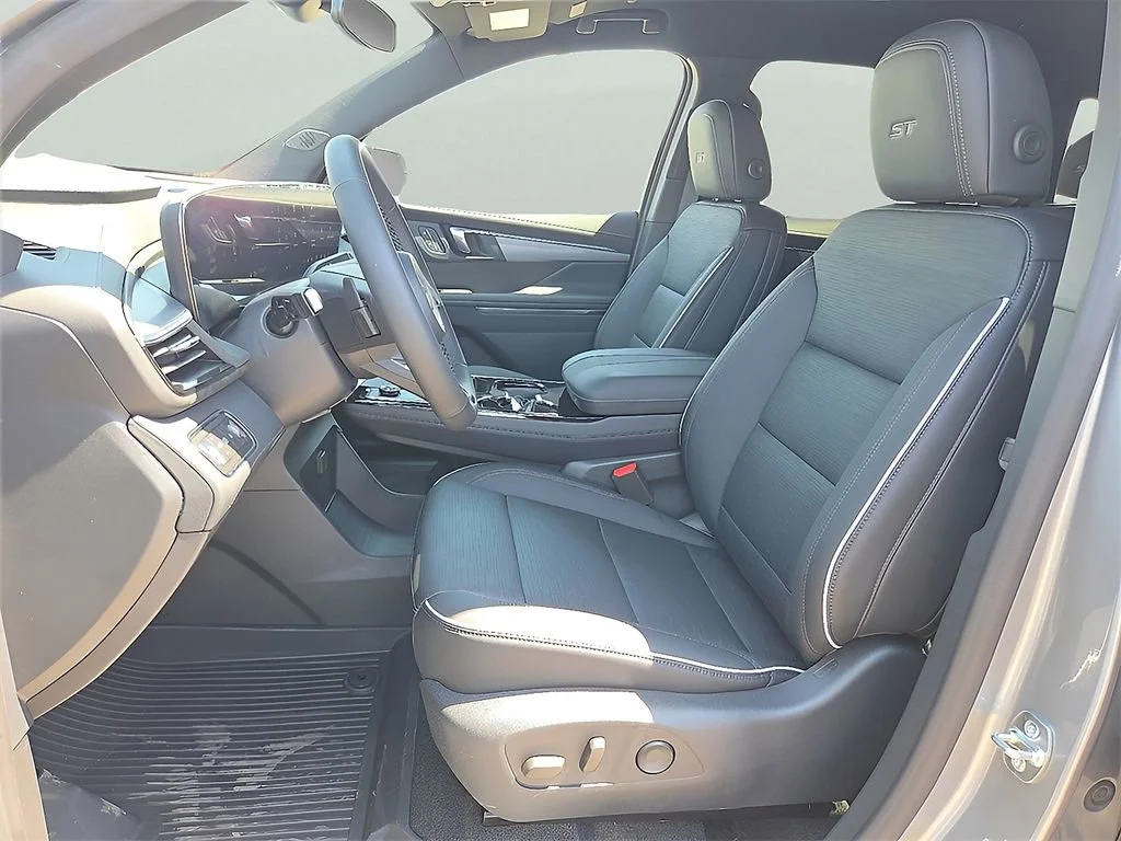 2026 Buick Enclave Sport Touring - Photo 11