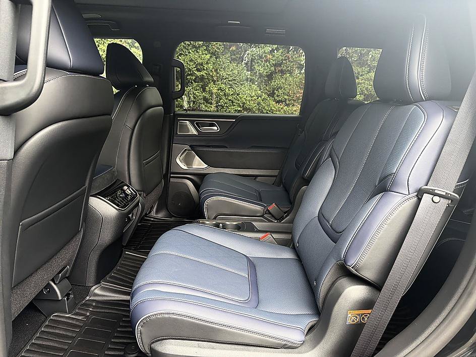 New 2027 Mineral Black INFINITI SPORT image 12