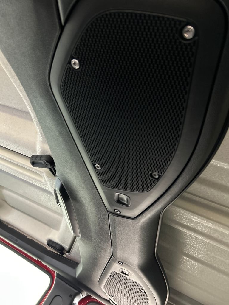 Used 2025 Red Jeep Sahara image 20