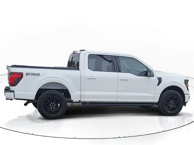 Used 2024 White Ford XLT image 4