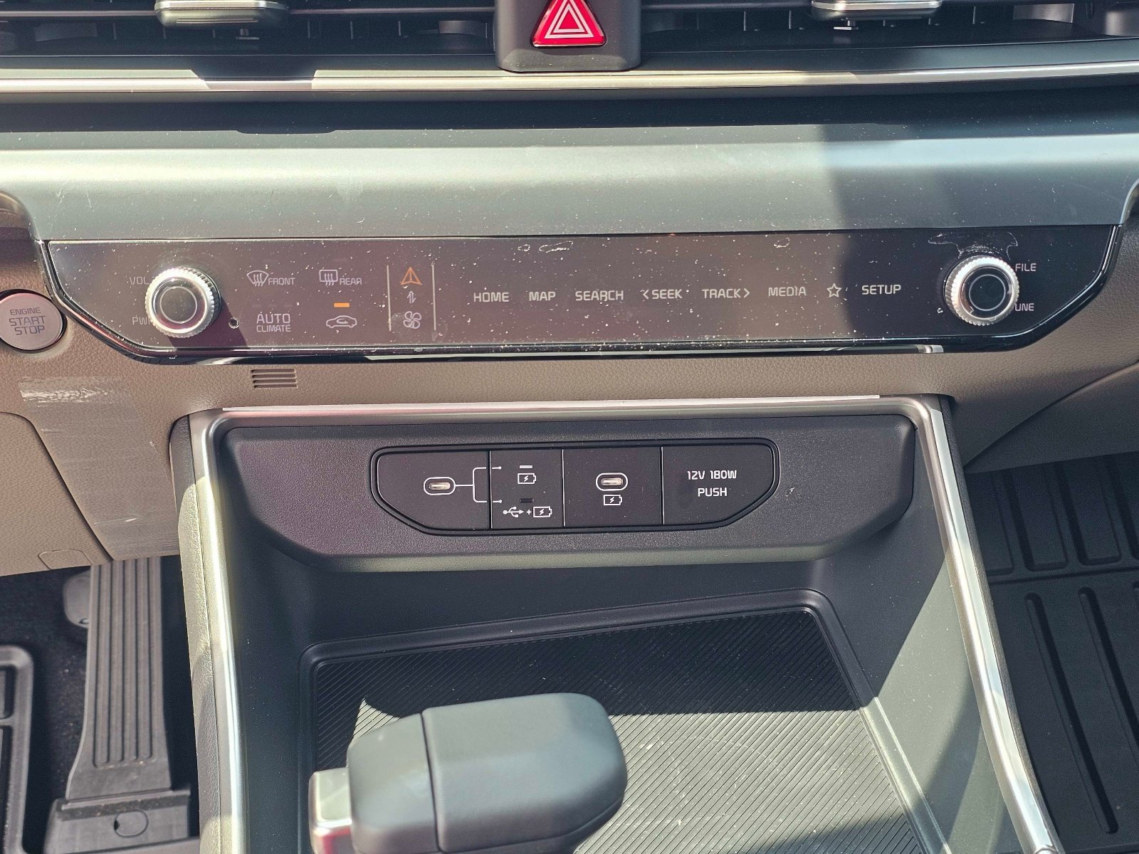 New 2026 Aurora Black Pearl Kia LXS image 28