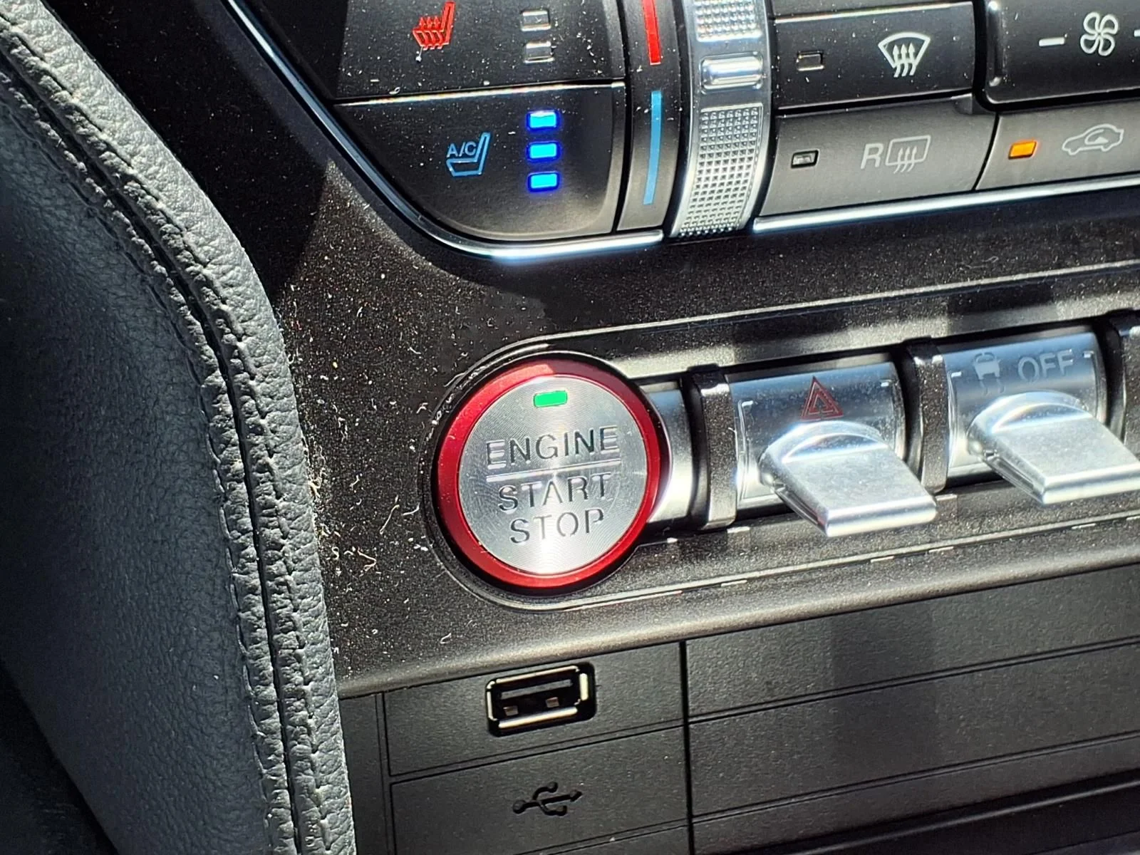 Used 2022 White Ford GT Premium image 15