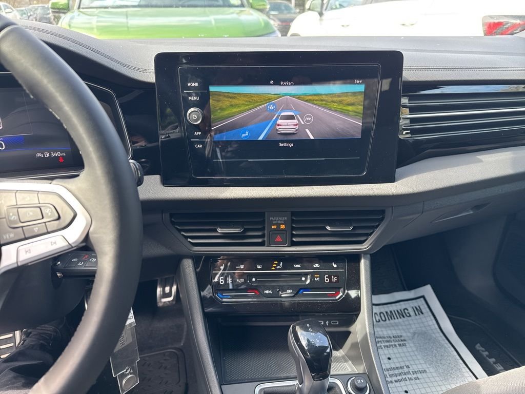 2025 Volkswagen Jetta Sport - Photo 25
