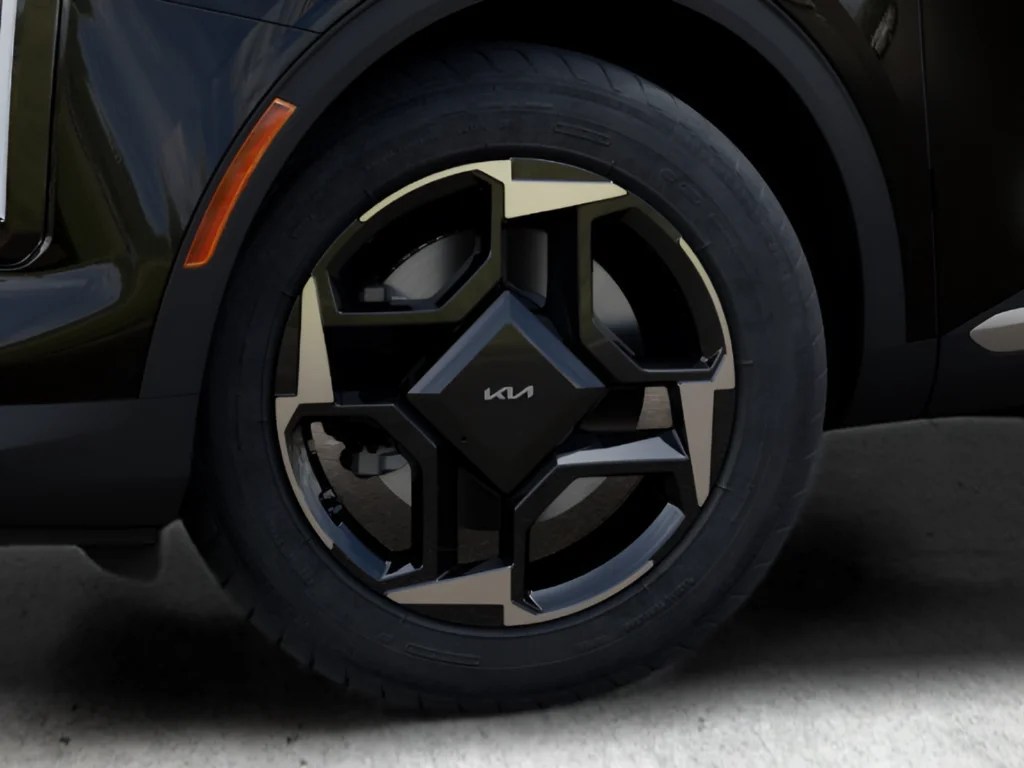 New 2027 Fusion Black Kia EX image 24