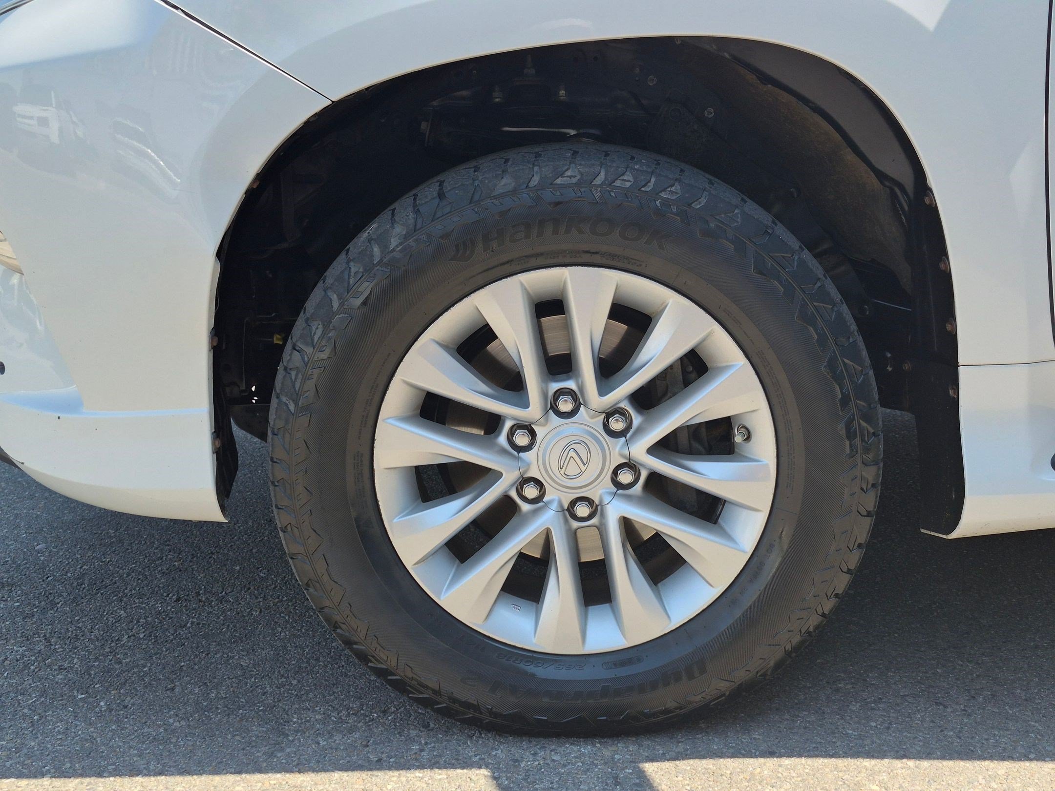 Used 2019 Starfire Pearl Lexus GX 460 image 11