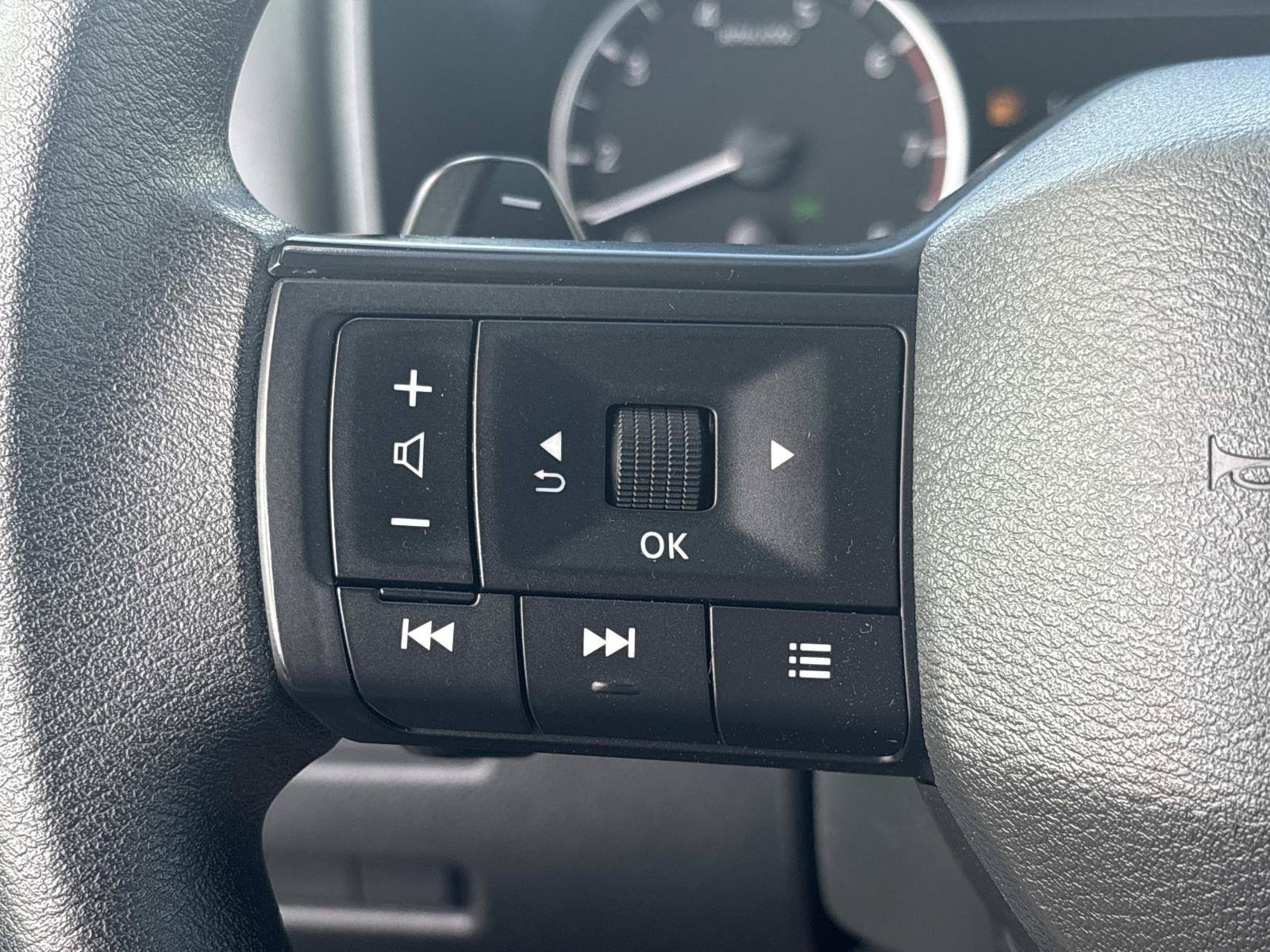 2026 Nissan Rogue S - Photo 20