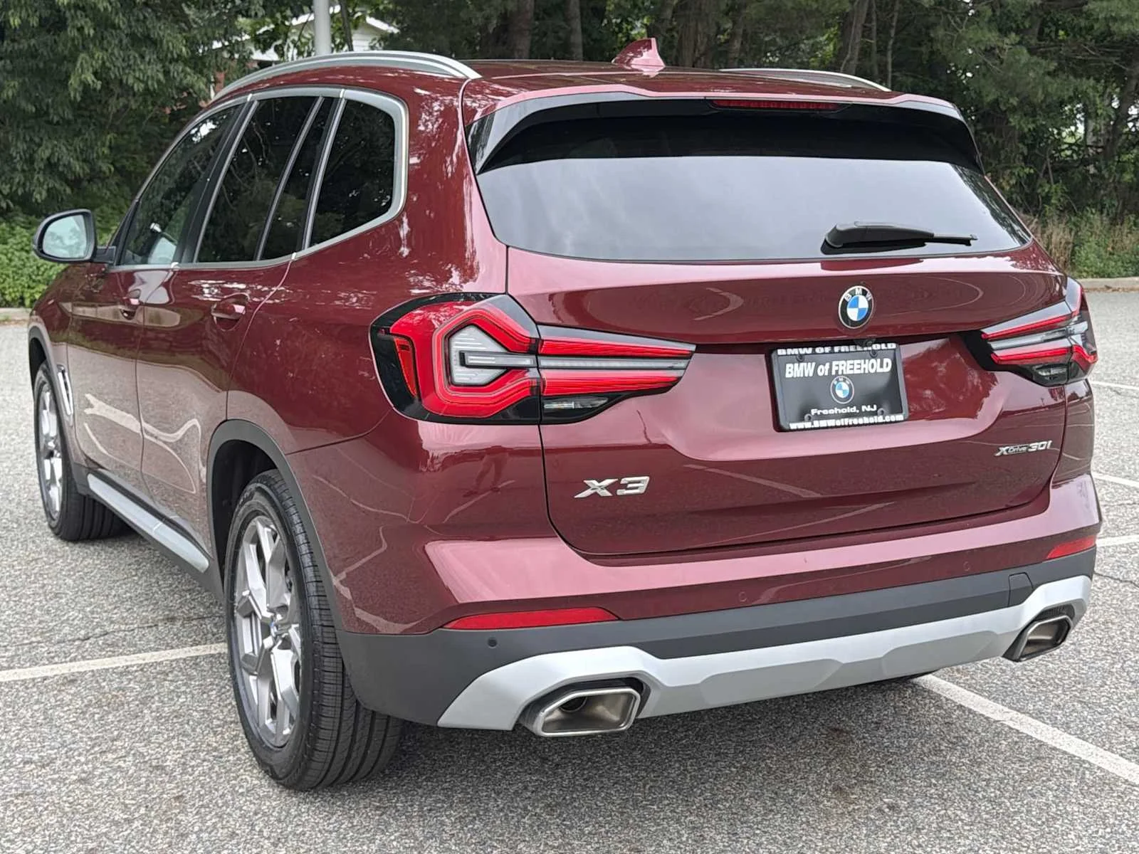 Certified Used 2023 Aventurin Red Metallic BMW xDrive30i image 12