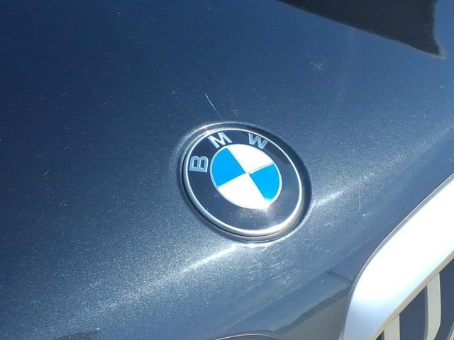Used 2024  BMW xDrive40i image 27