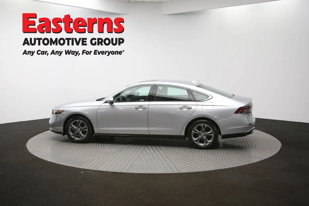 Used 2023 Silver Honda EX image 58