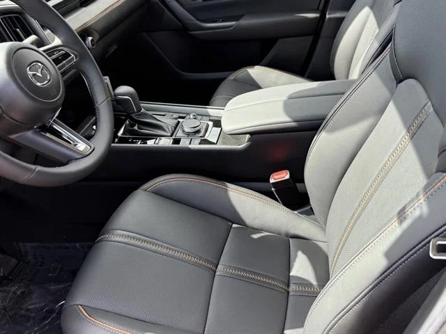 2025 Mazda CX-50 Premium - Photo 11