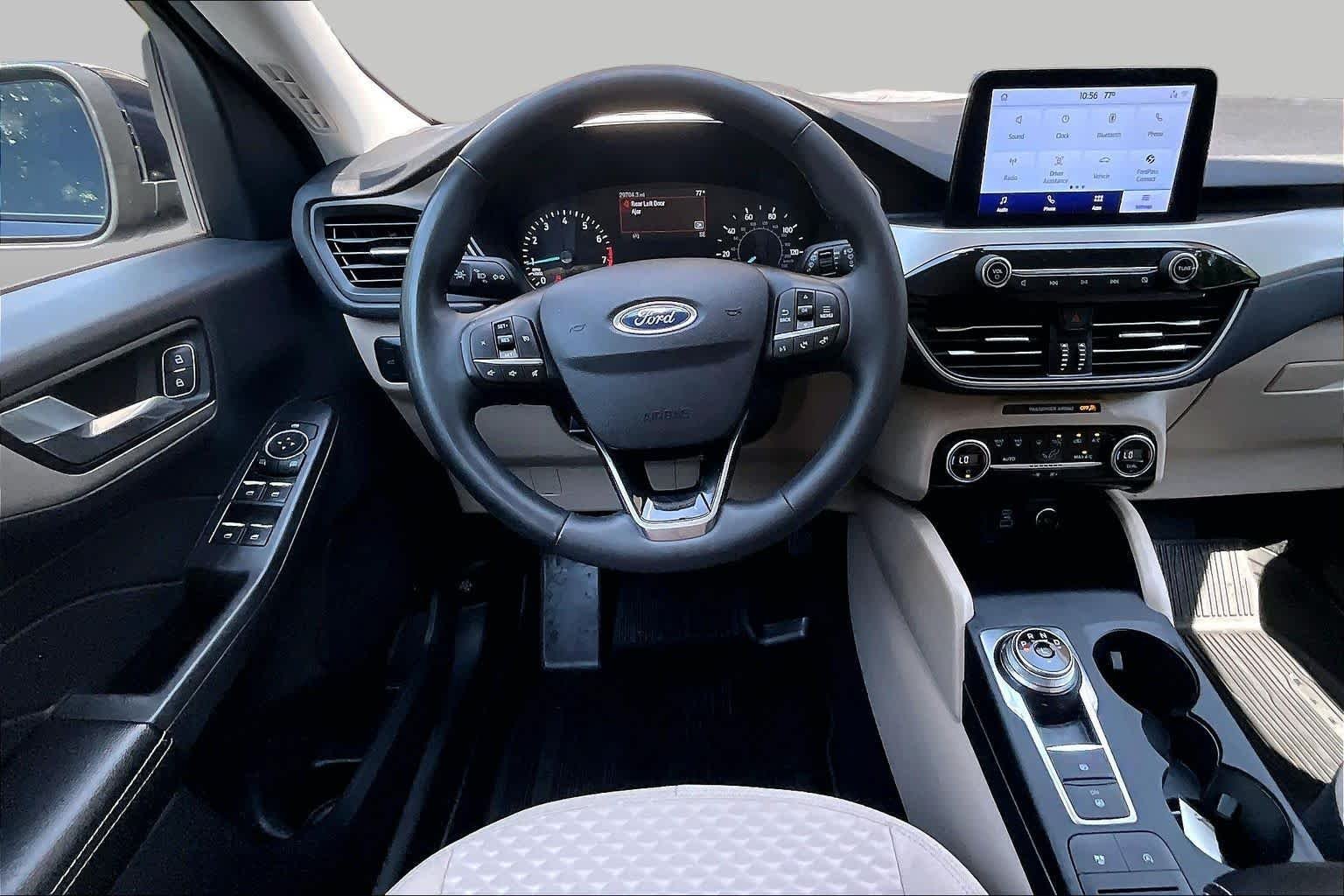 Used 2021 Antimatter Blue Metallic Ford SE image 6
