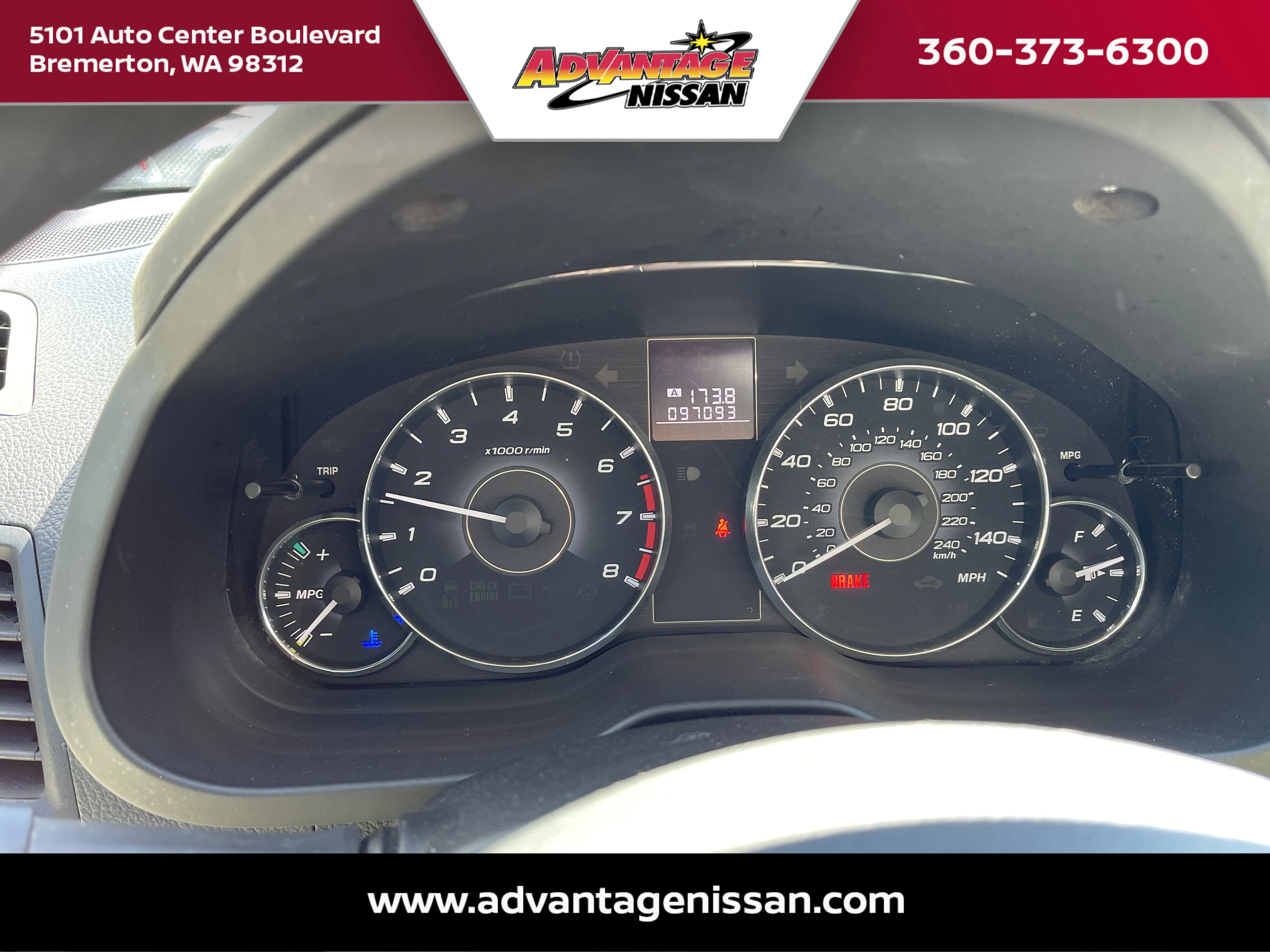 Used 2012 Satin White Pearl Subaru 2.5i image 20