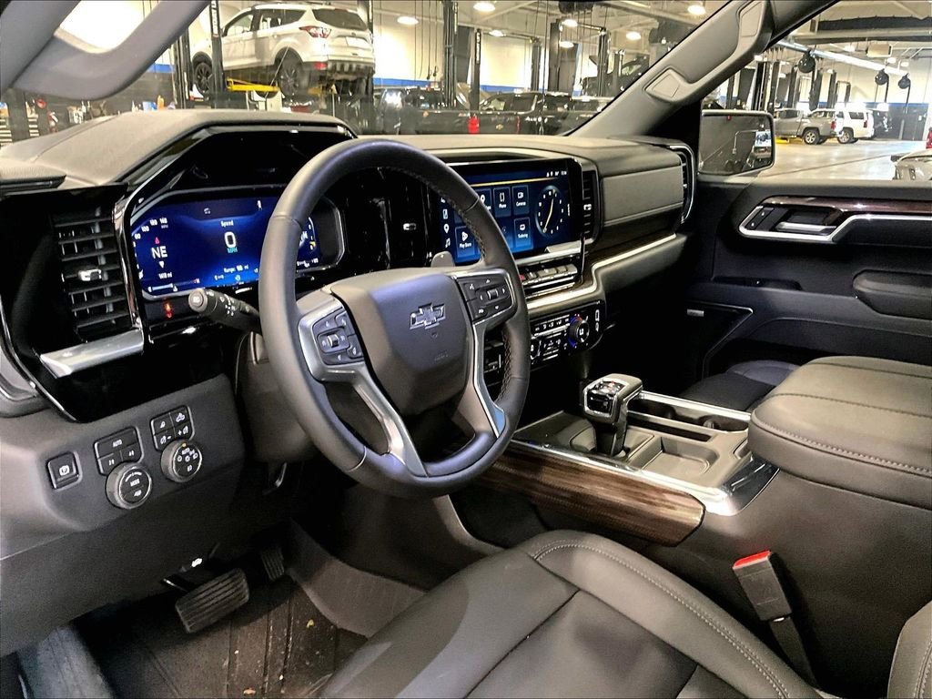 Used 2026 Gray Chevrolet RST image 8