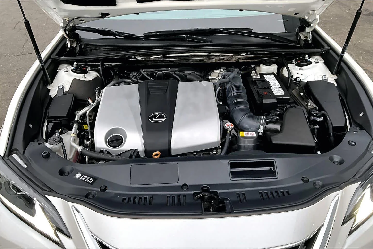 Certified Used 2022 EMINENT WHITE PEARL Lexus  image 30