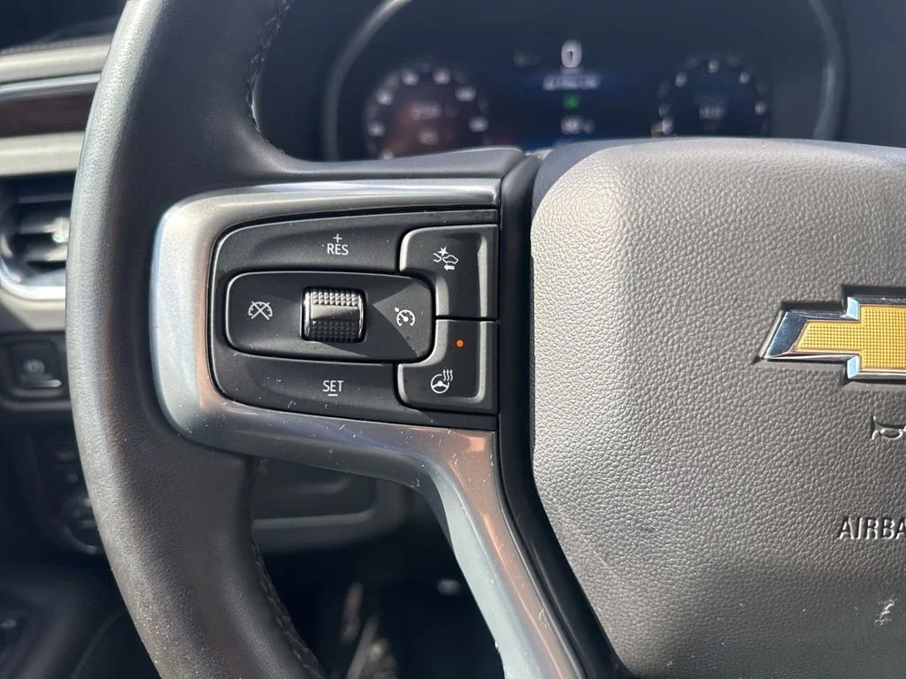 Used 2023 Summit White Chevrolet Premier image 17