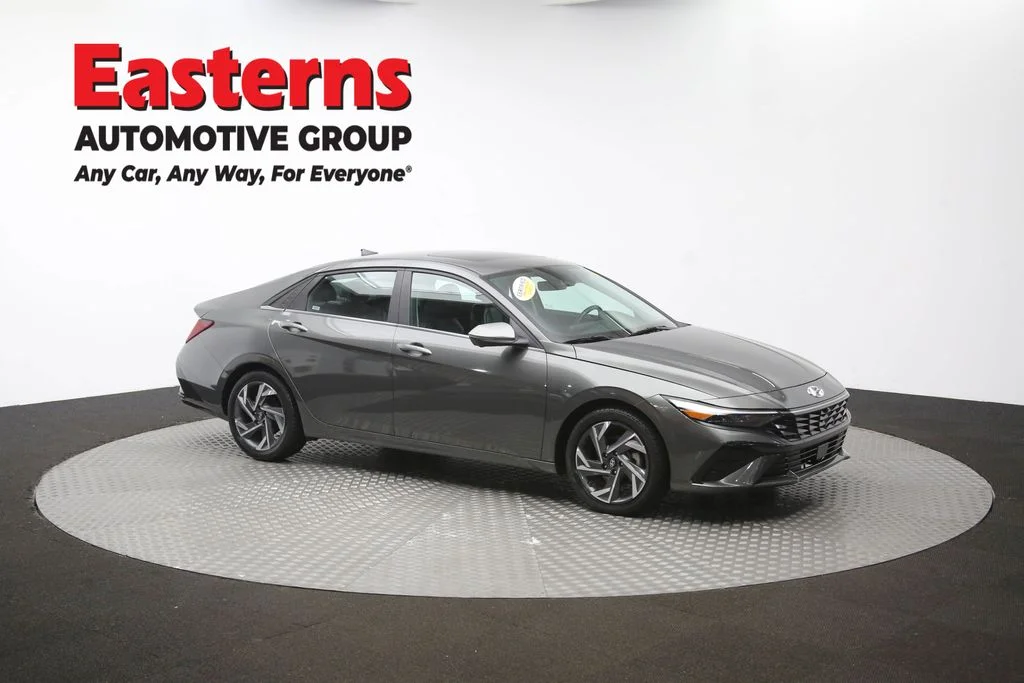 Used 2024 Gray Hyundai Limited image 50