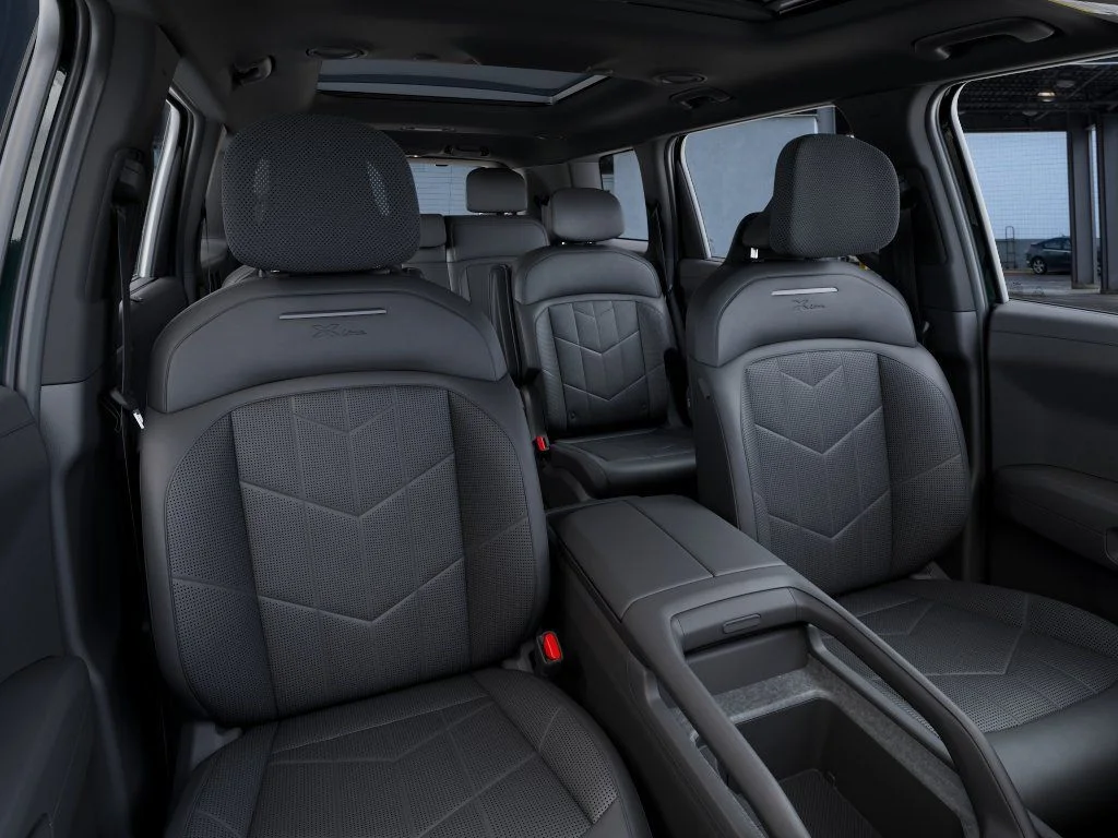 New 2027 Black Kia X-Line SX image 15