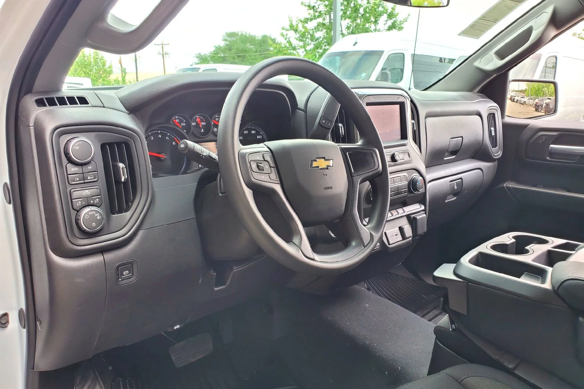 2026 Chevrolet Silverado 1500 Custom - Photo 6