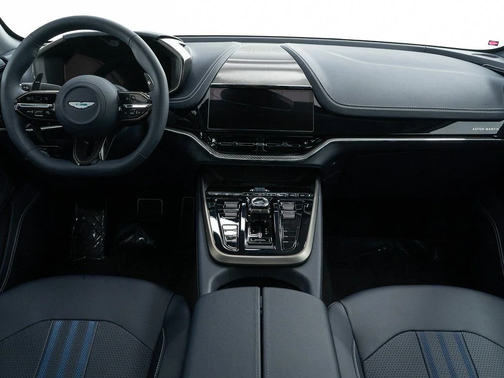 New 2026 Q Spirit Silver Aston Martin 707 image 25