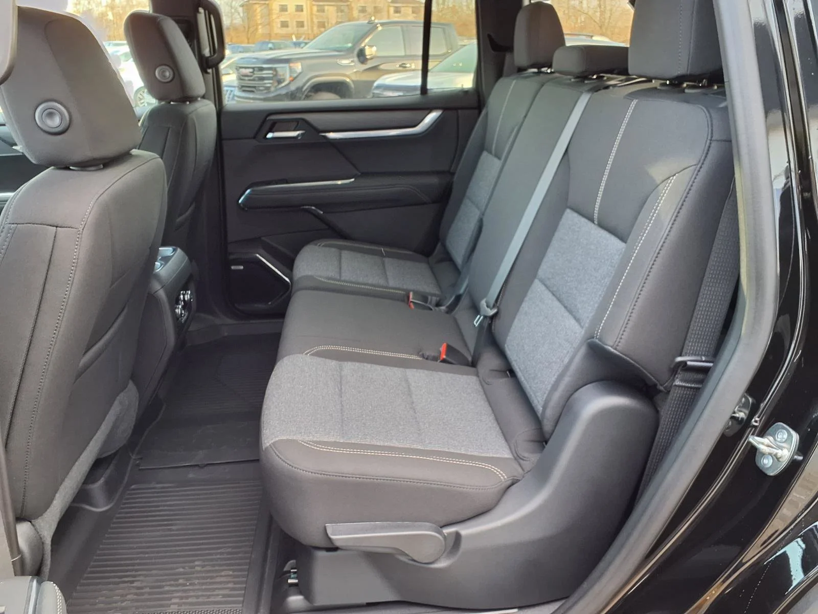 New 2026 Ebony Twilight Metallic GMC Elevation image 7