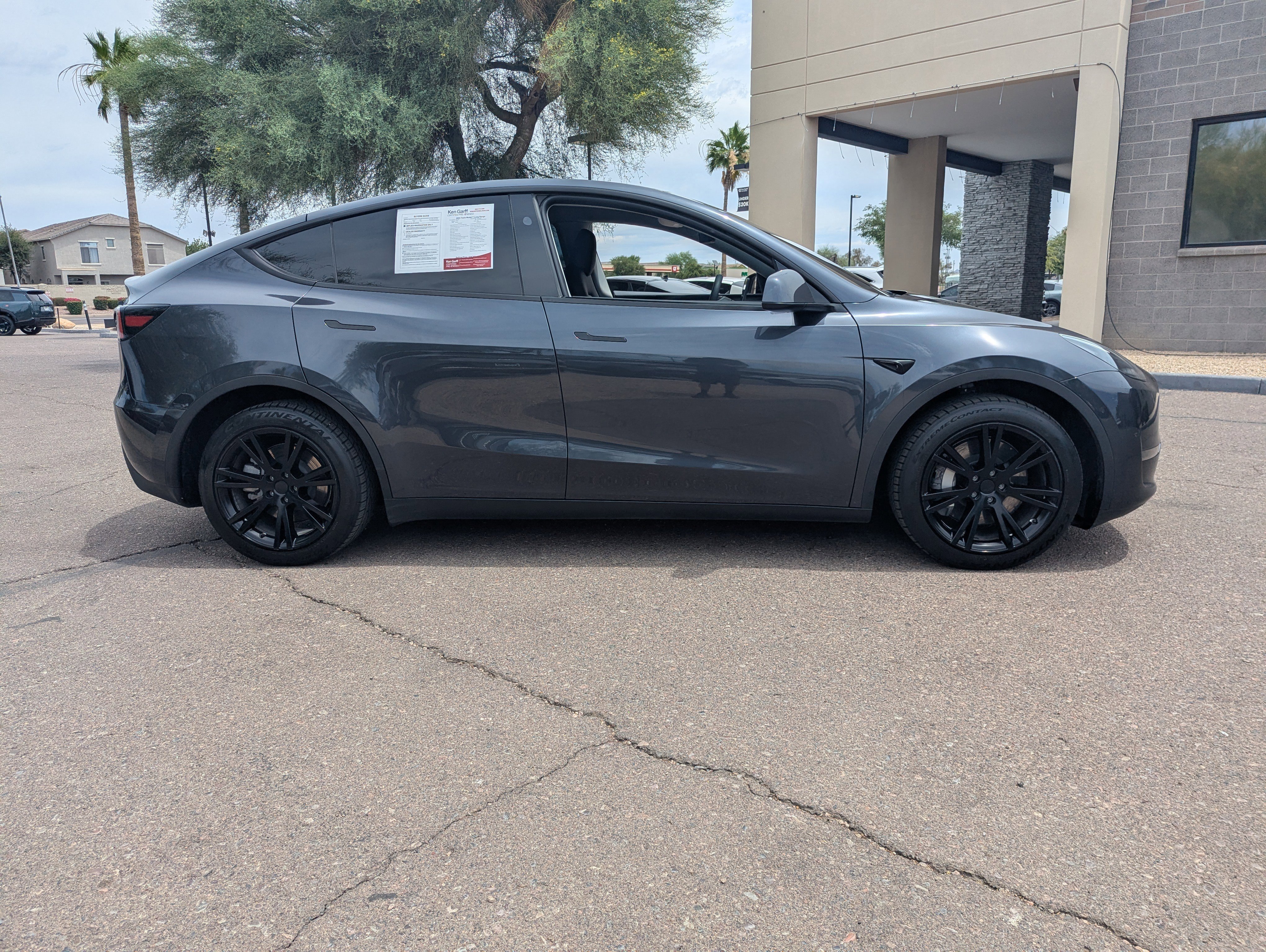 Certified 2024 Tesla Model Y Long Range with VIN 7SAYGDEE2RA269898 for sale in Phoenix, AZ