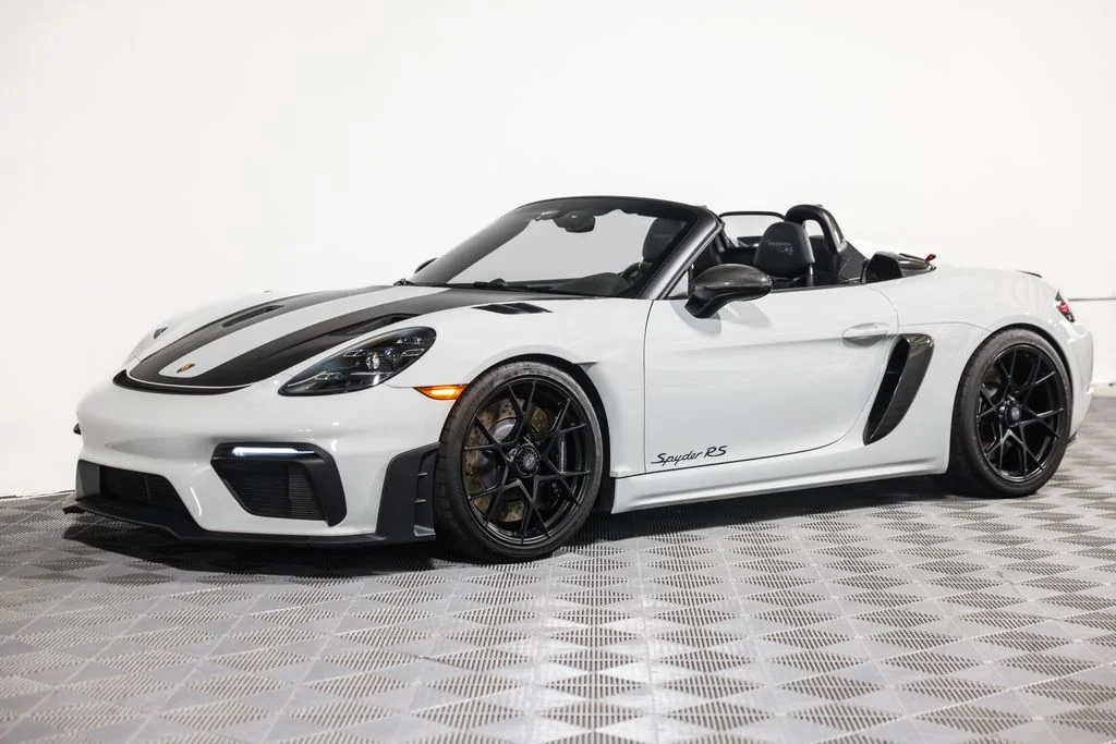 2024 Porsche 718 Spyder RS - Photo 22