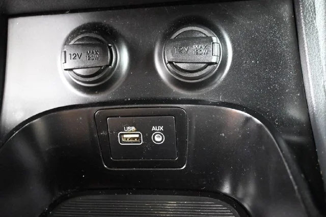 Used 2018 Black Hyundai 2.4 Base image 25