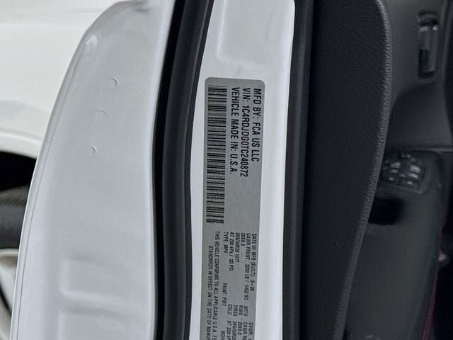 New 2026 White Knuckle Clear-Coat Exterior Paint Dodge GT Plus image 34