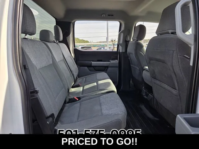 Used 2022 White Ford XLT image 17
