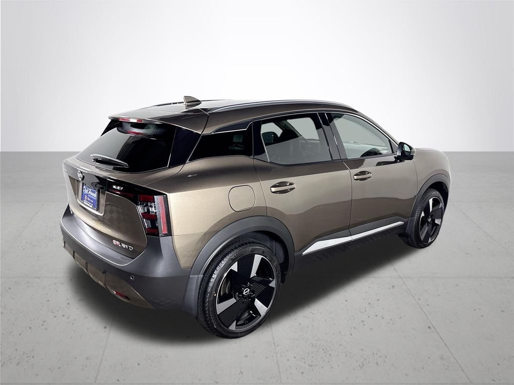 Used 2025 Bronze Metallic Nissan SR image 6