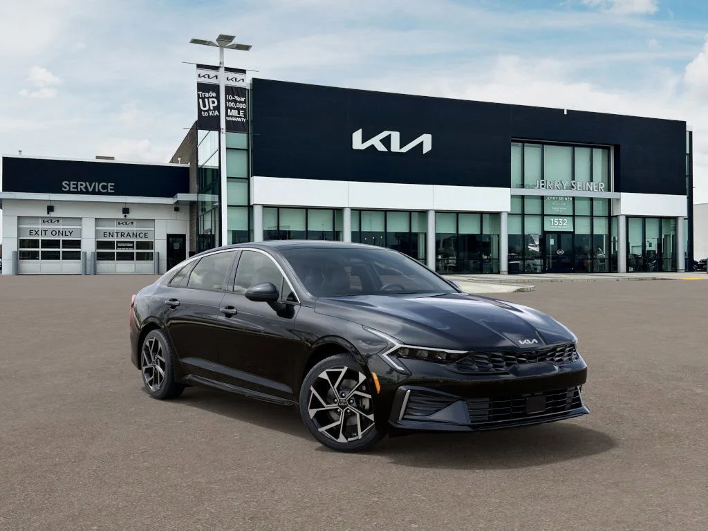 2025 Kia K5 EX - Photo 8