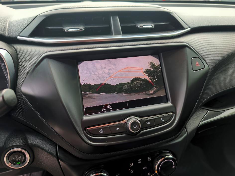 Used 2022 Satin Steel Metallic Chevrolet LT image 23
