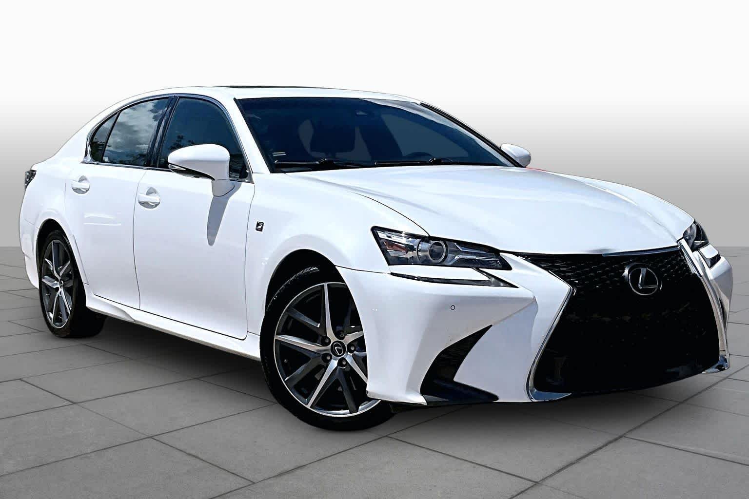 Used 2016 Ultra White Lexus F Sport image 3