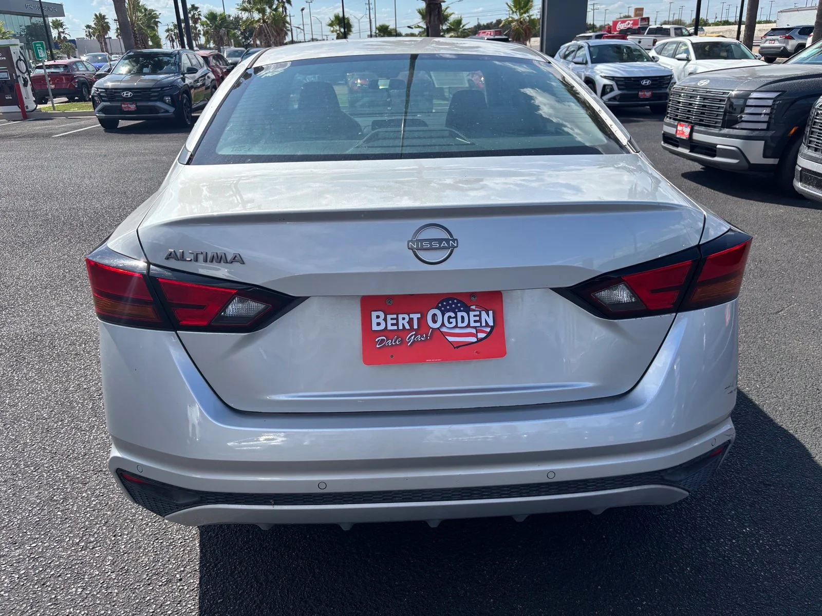 Used 2024 Silver Nissan 2.5 S image 5