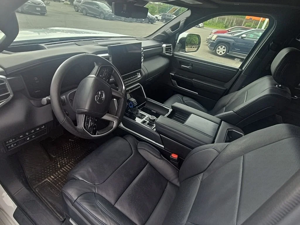 Used 2025 Beige Toyota Platinum image 13