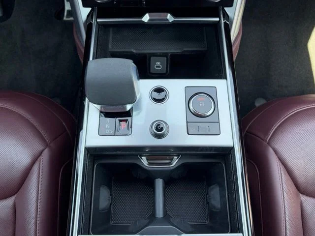 Certified Used 2023 Gray Land Rover SE image 33