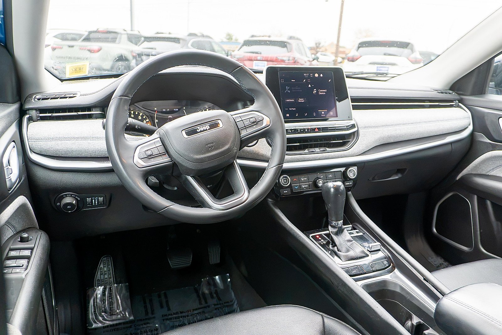 Used 2022 Laser Blue Pearlcoat Jeep Latitude 4x4 image 12