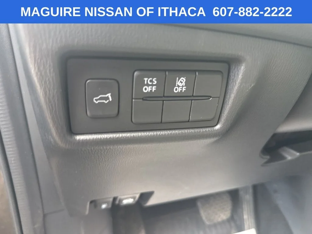 Used 2017 Gray Mazda Grand Touring image 15