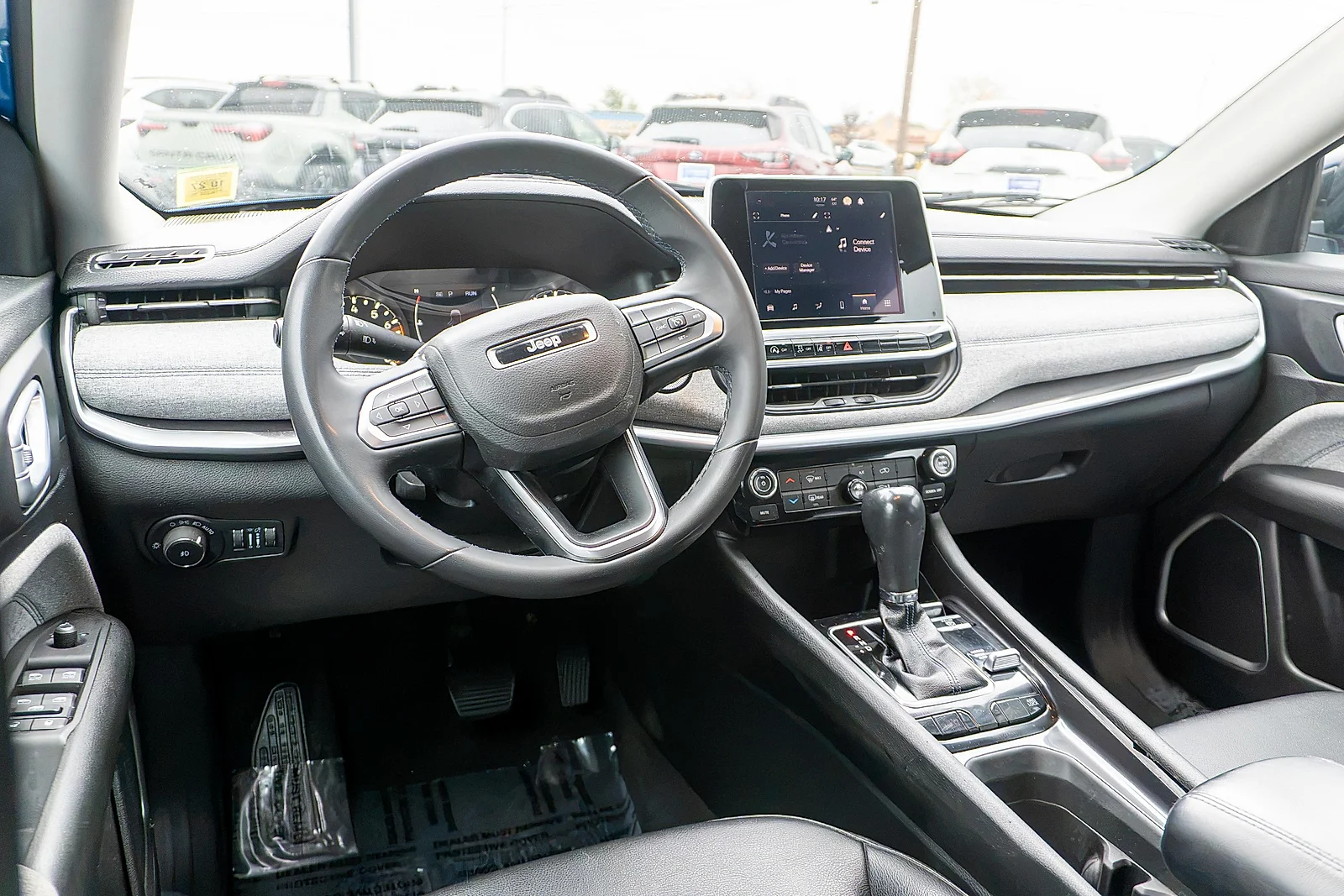 Used 2022 Laser Blue Pearlcoat Jeep Latitude 4x4 image 12