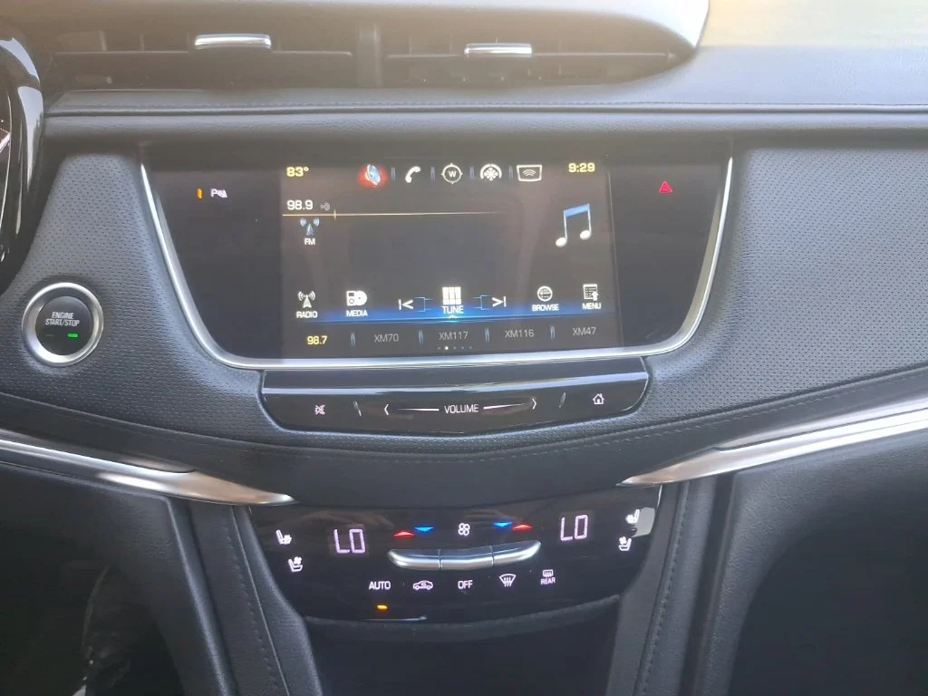 Used 2018 Silver Cadillac Premium Luxury image 29