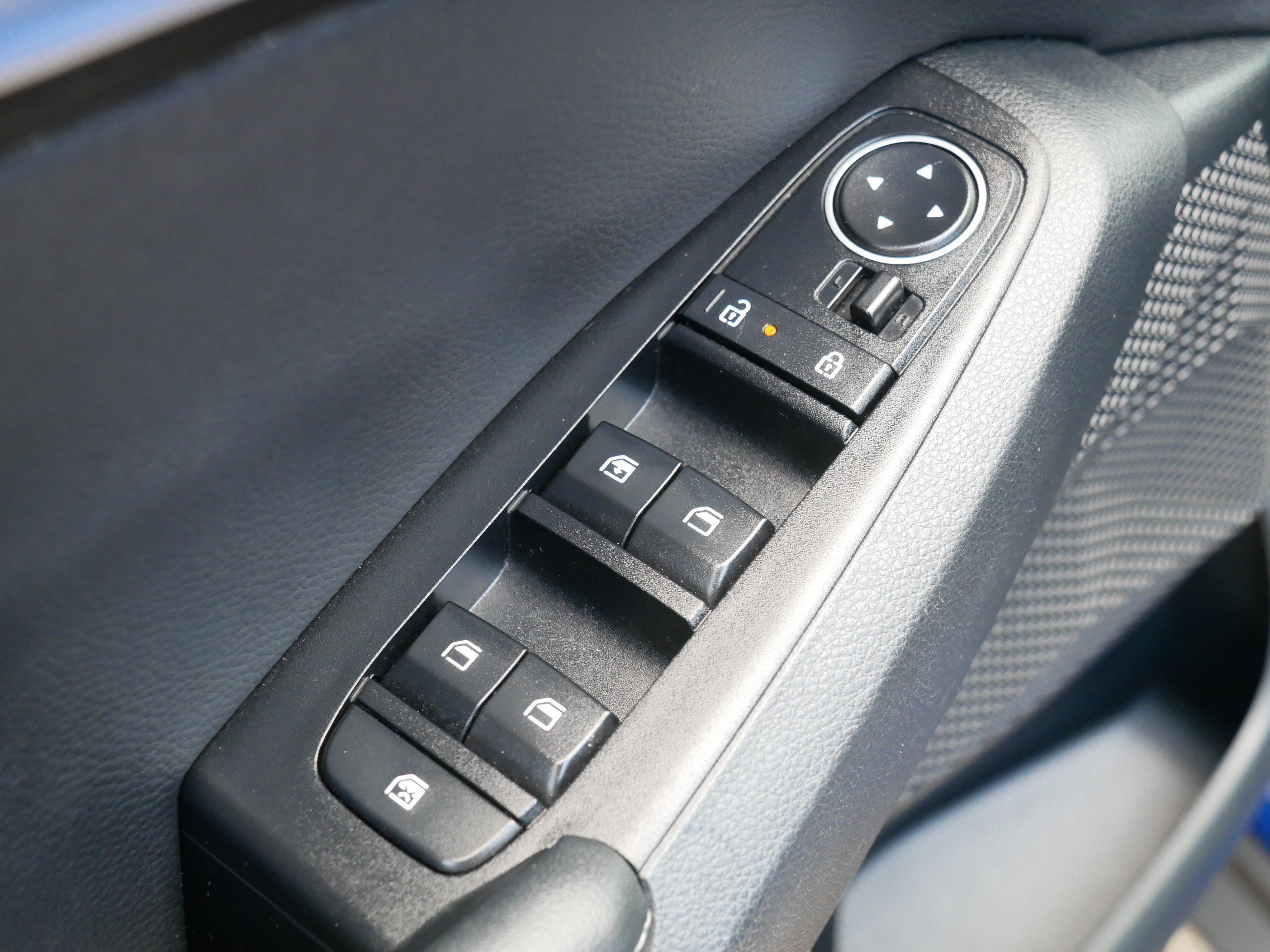 Certified Used 2024 Neptune Blue Kia S image 19